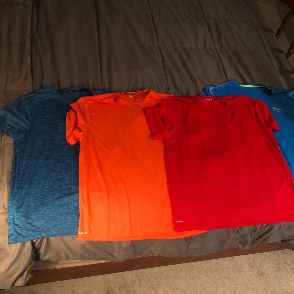 Mens Athletic short sleeve shirts 3 large, 1 XL